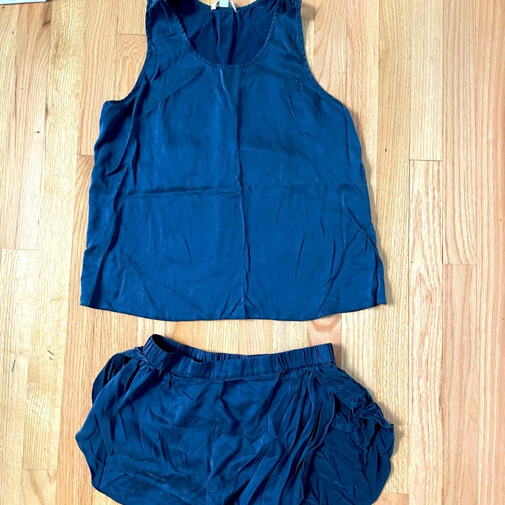 Lunya silk navy set! Size small